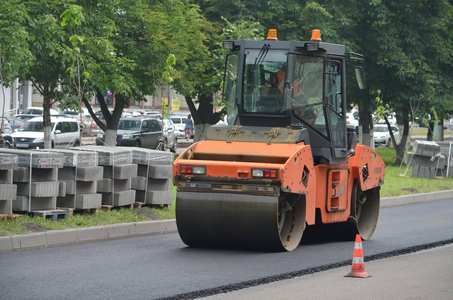 Продолжается ремонт дороги по улице Пушкина в Пензе. В эти дни бригады ООО  «Автодорога» интенсивно ведут работы на участке улицы от Ставского до  Плеханова. | ООО Автодорога